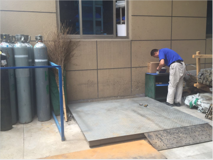 工具柜廠家天金岡旗下地磅 （客戶現(xiàn)場(chǎng)圖）