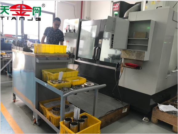 合肥貨架工具柜哪家好，如何選擇？[天金岡]