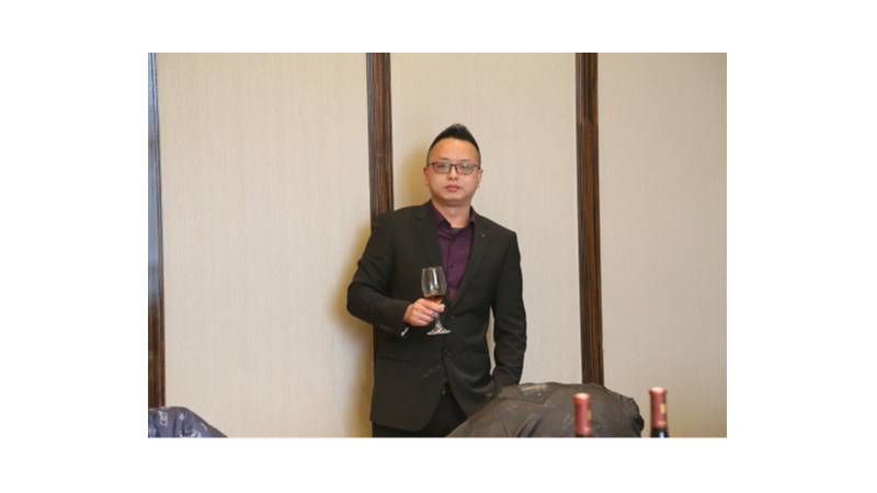 工具柜廠家天金岡總經理常金標先生當選牛商匯昆山分會副會長！